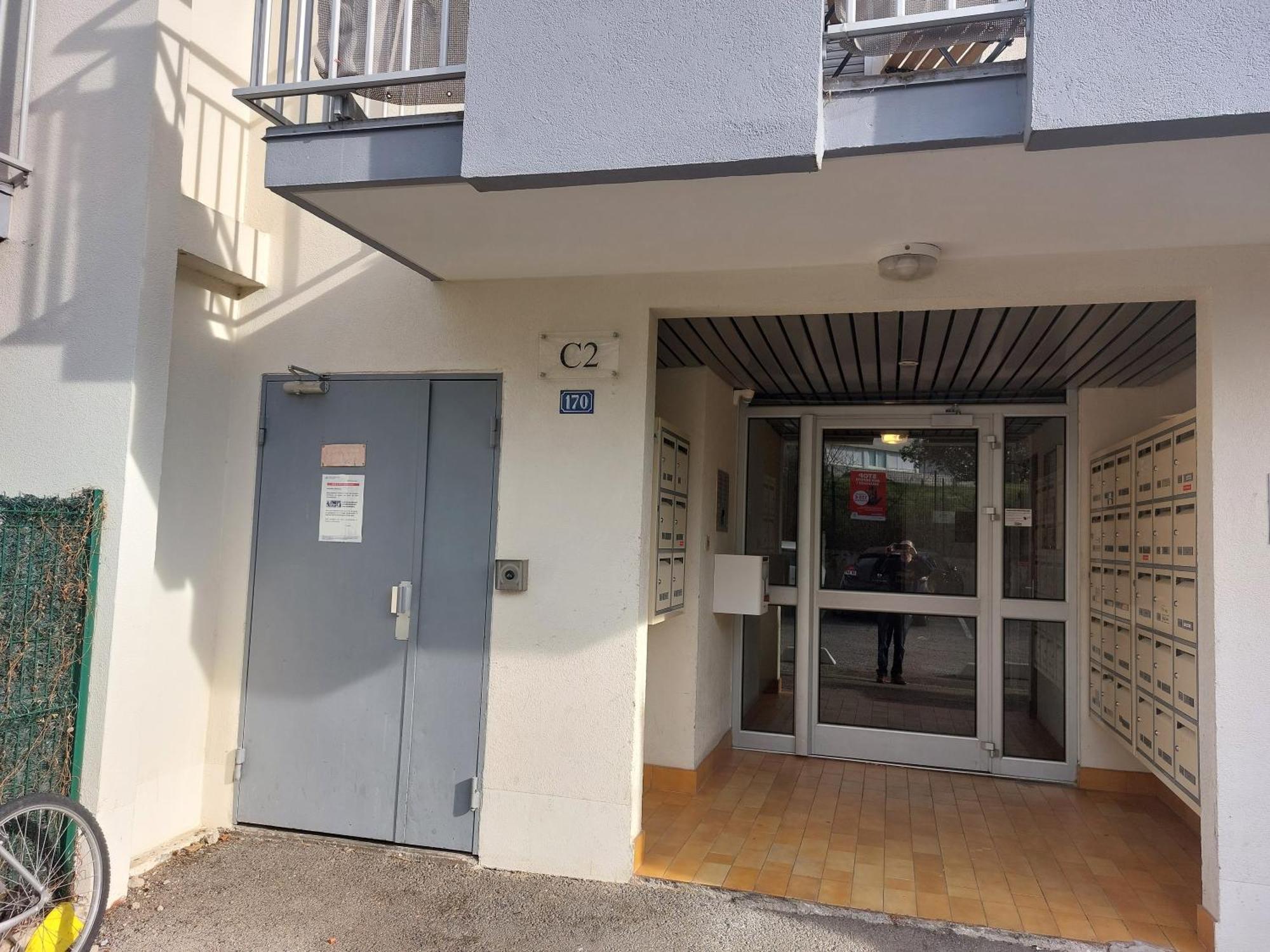 T2 Montpellier Plein Sud Clim Wifi Terrasse De 16M2 Apartment Luaran gambar