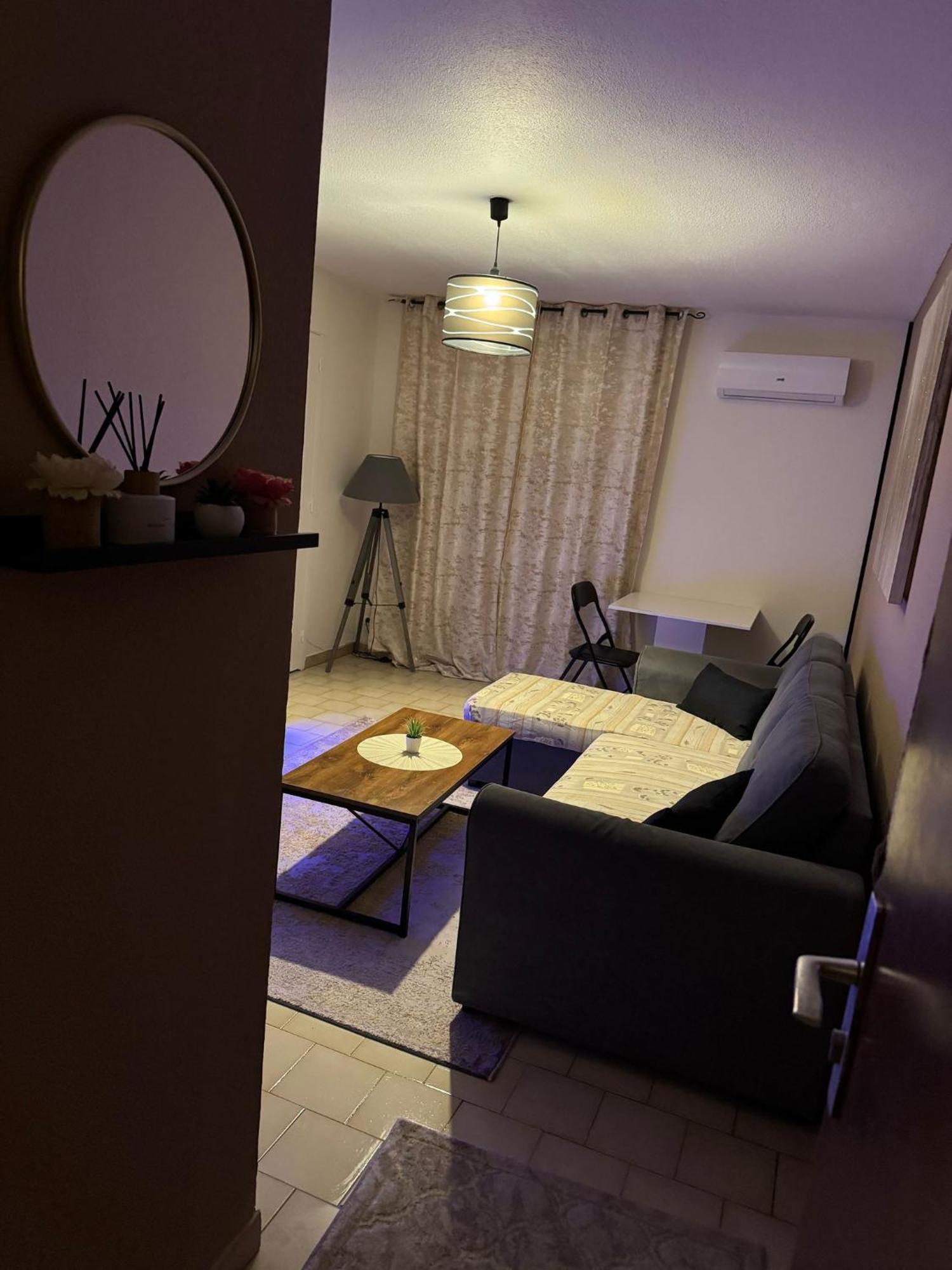 T2 Montpellier Plein Sud Clim Wifi Terrasse De 16M2 Apartment Luaran gambar
