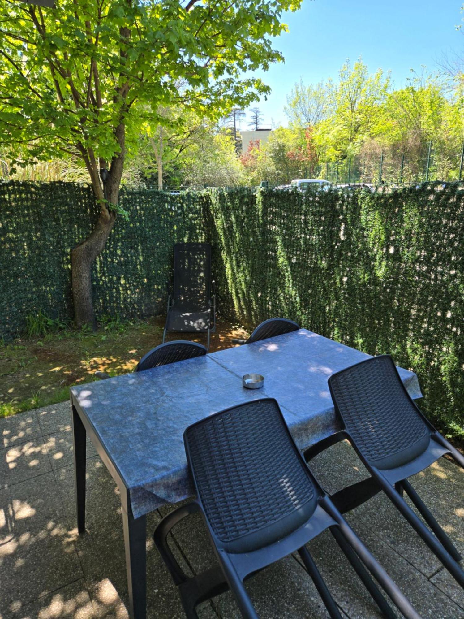 T2 Montpellier Plein Sud Clim Wifi Terrasse De 16M2 Apartment Luaran gambar